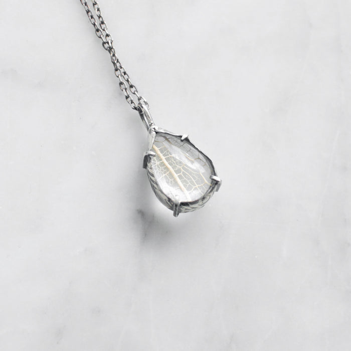 SM Leaf Skeleton Pools of Light Pendant